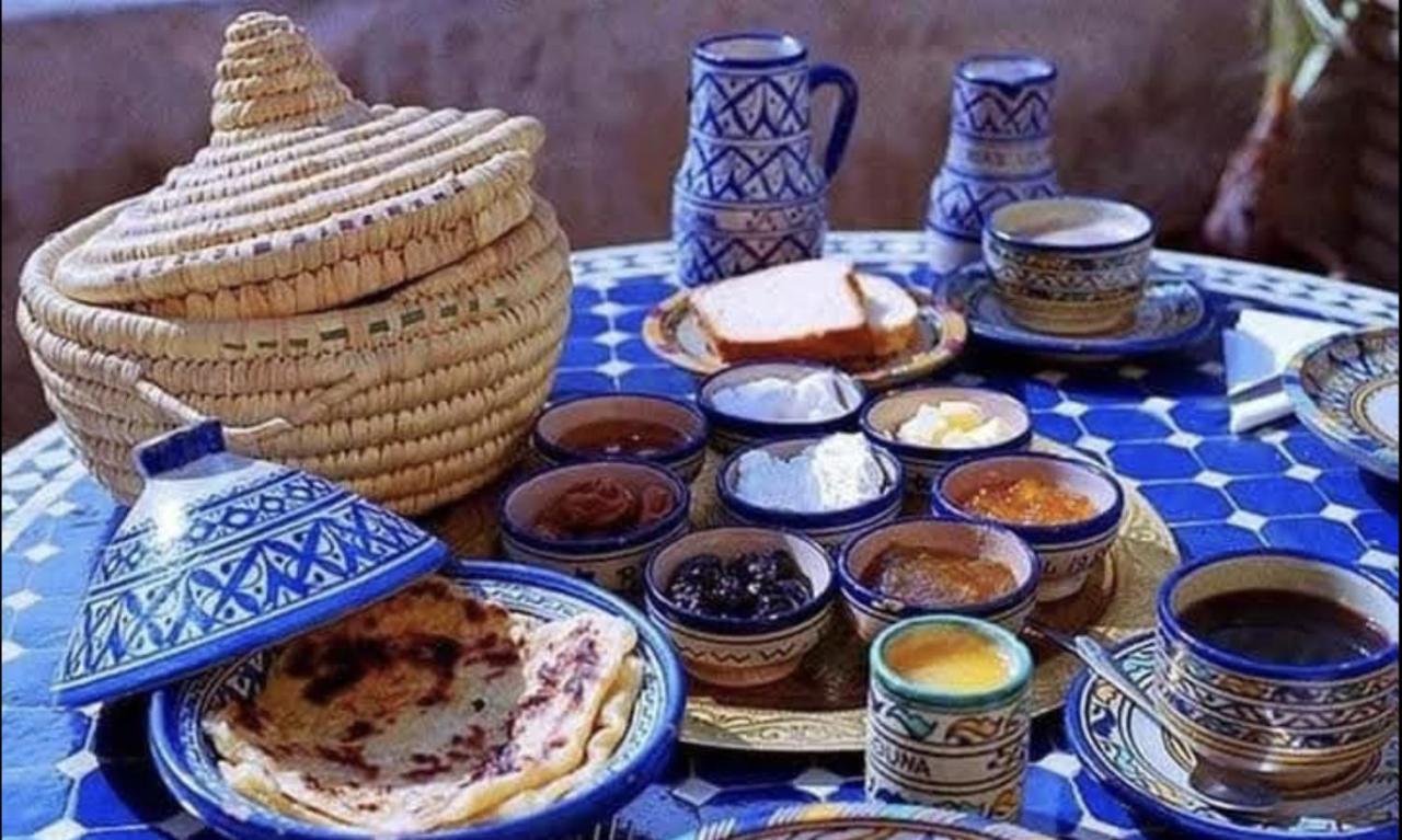 Riad Dar Konnichiwa Fes Ngoại thất bức ảnh